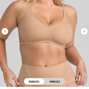 Honeylove CrossOver Wireless Bra Size 1X Sand Removable Pads Full Coverage